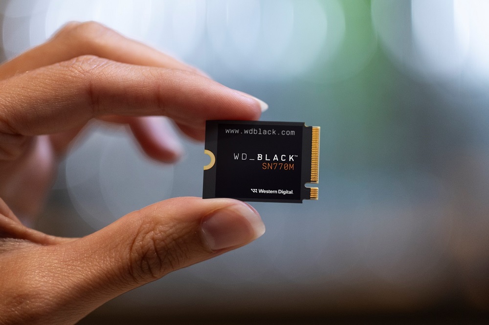 Con la nueva SSD WD_BLACK SN770M NVMe, Western Digital brindará mayor capacidad a las consolas de juego portátiles favoritas de los gamers