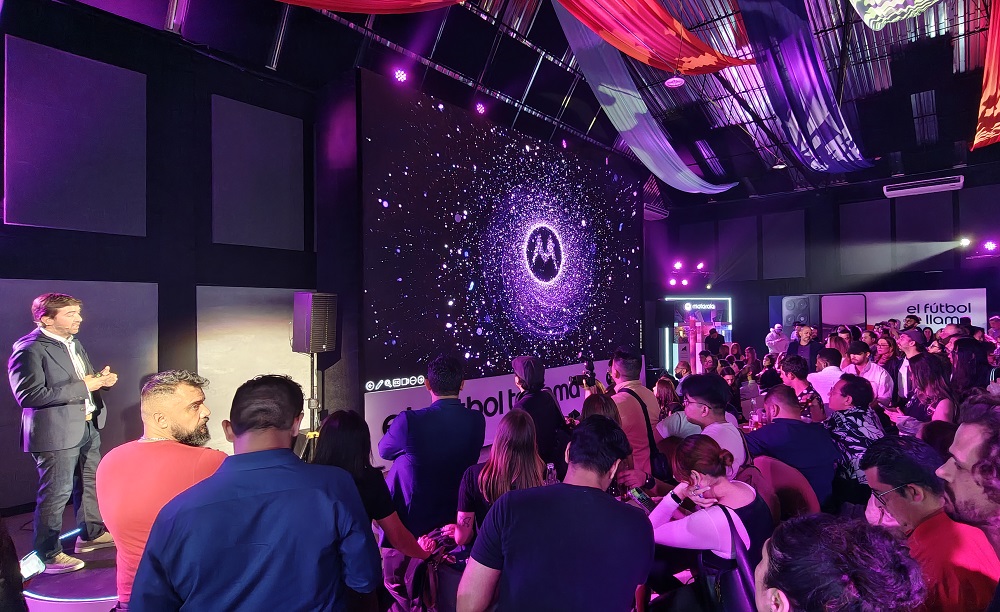 Motorola amplió su portfolio premium con el lanzamiento de la Familia Razr y nuevas Motorola Collections
