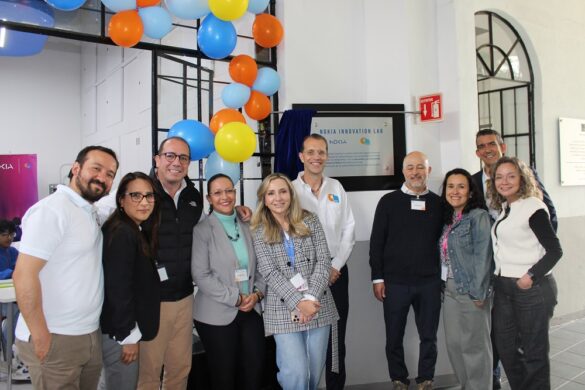 Nokia y la Escuela Christel House México inauguran el Laboratorio de Innovación Nokia para impulsar la inclusión digital y la educación STEM
