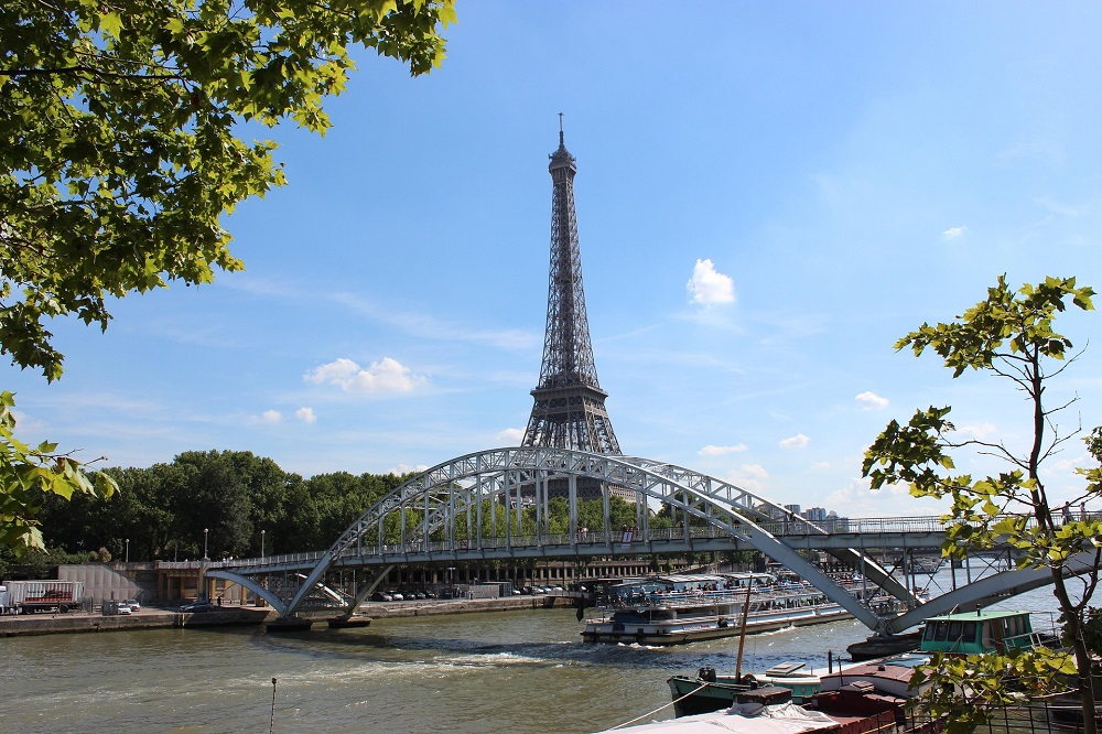 París